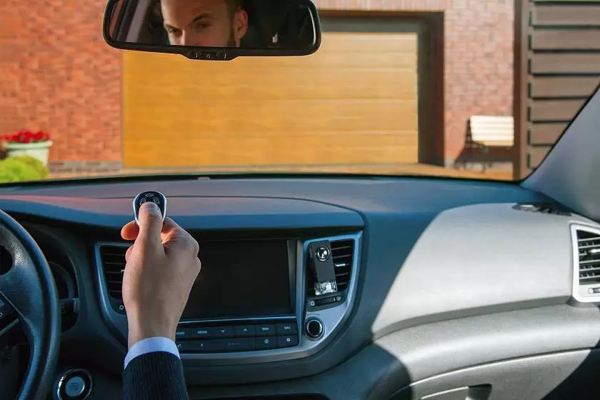 Скидка на секционные ворота Prestige с автоматикой Скидка на секционные ворота Prestige с автоматикой